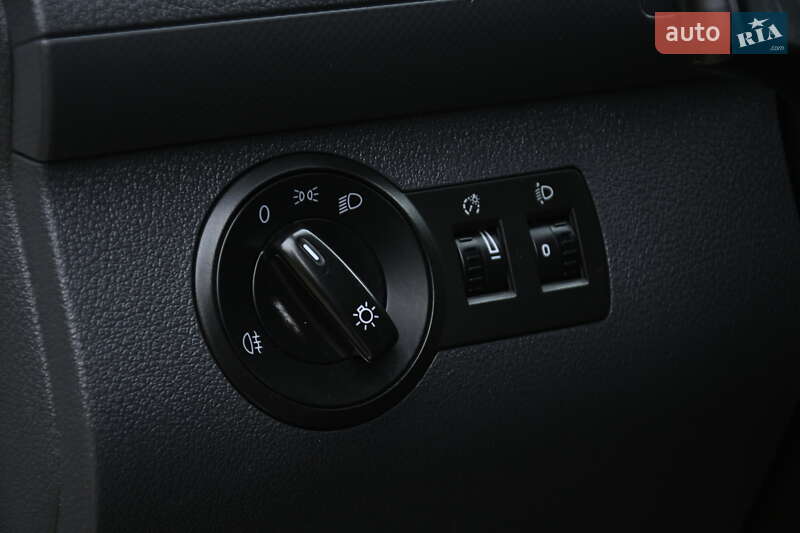 Volkswagen Caddy 2012