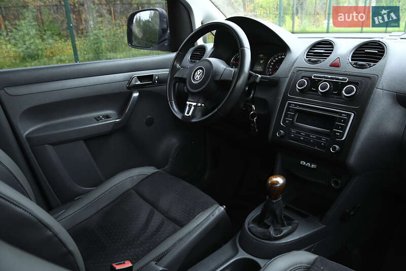 Volkswagen Caddy 2012