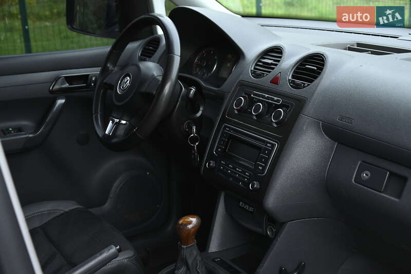 Volkswagen Caddy 2012