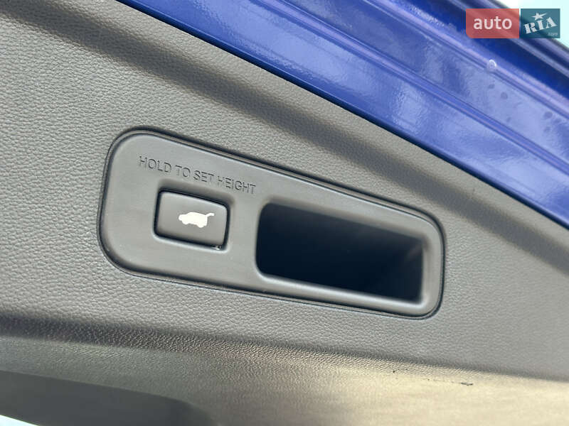Acura-12