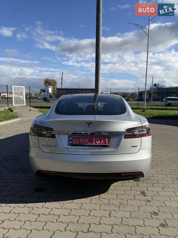 Tesla-8