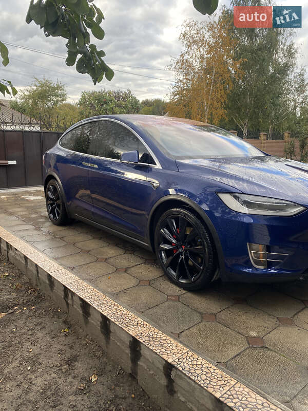 Tesla-4