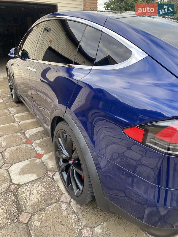 Tesla-9