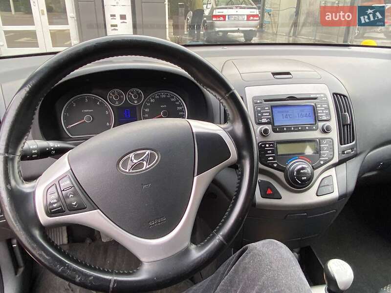 Hyundai-19