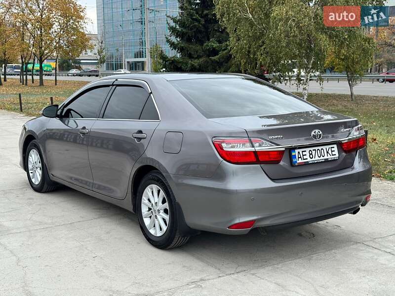 Toyota Camry 2014