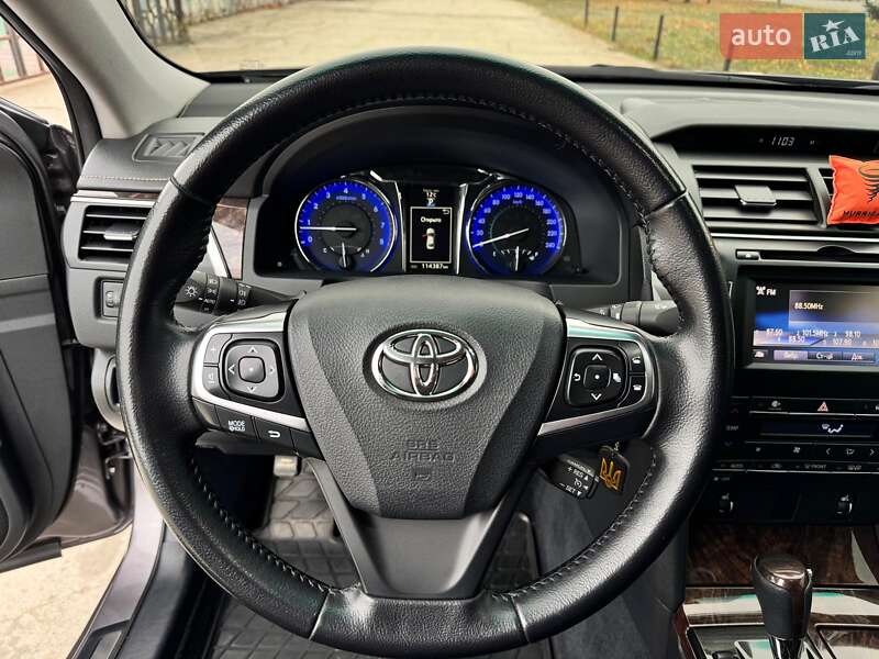 Toyota Camry 2014