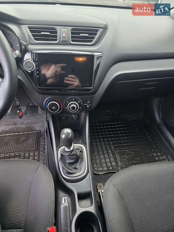 Kia Rio 2012