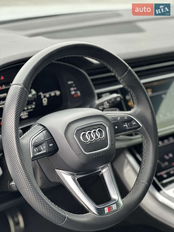 Audi-38