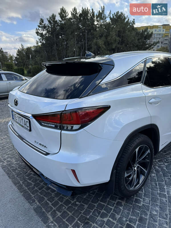 Lexus RX 2019