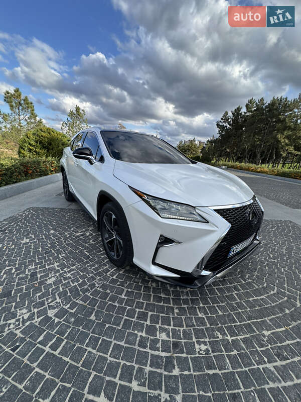 Lexus RX 2019