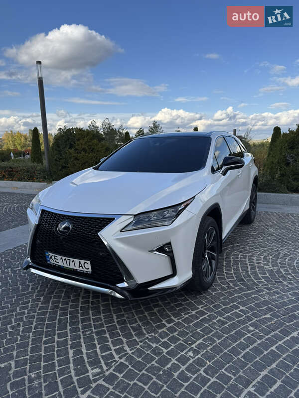 Lexus RX 2019