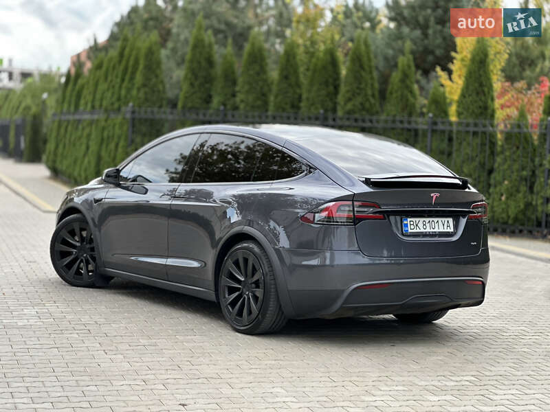 Tesla-50