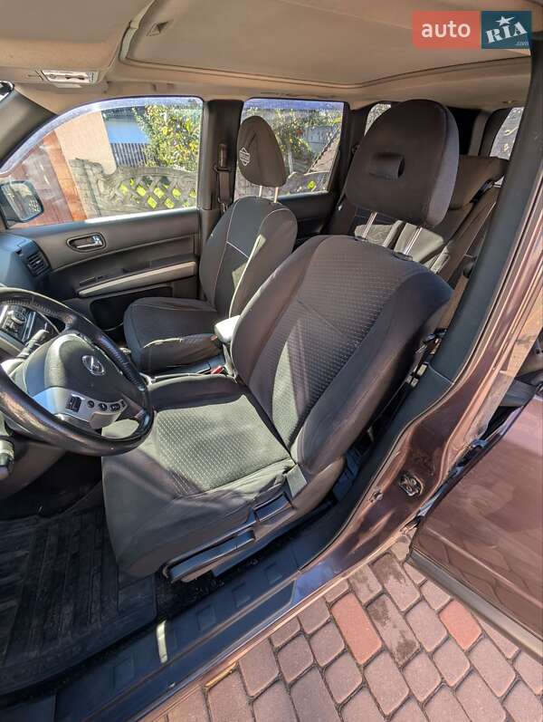 Nissan-6