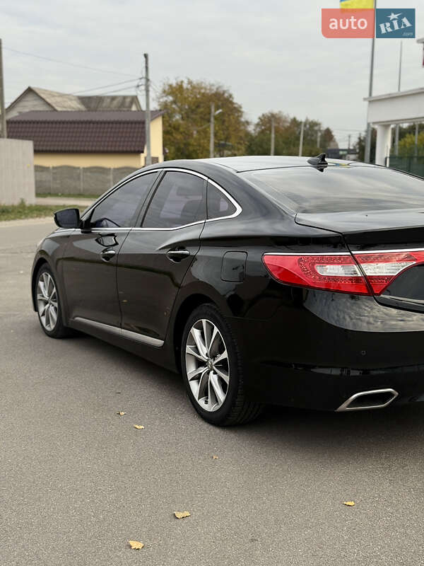 Hyundai-10