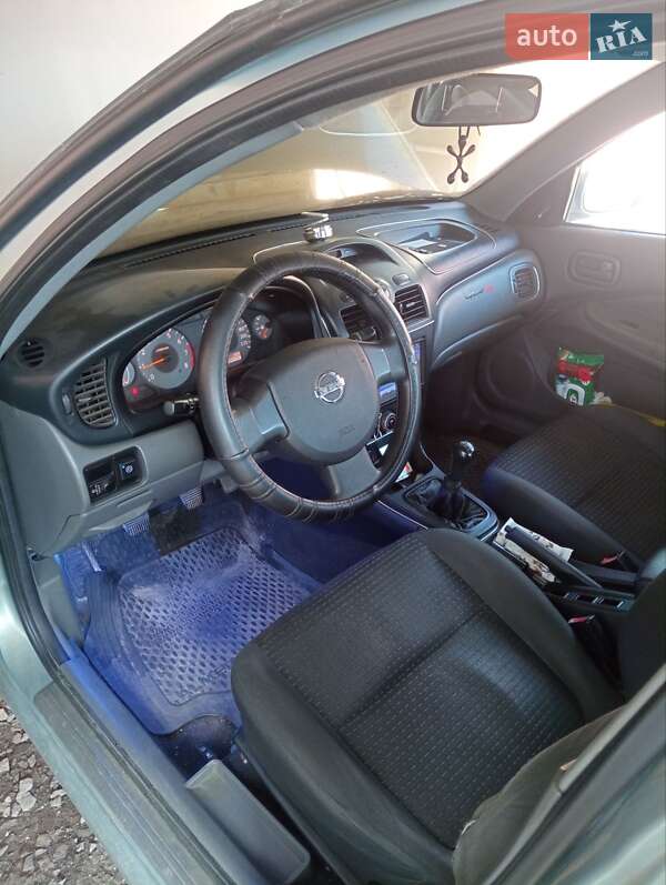 Nissan Almera 2008