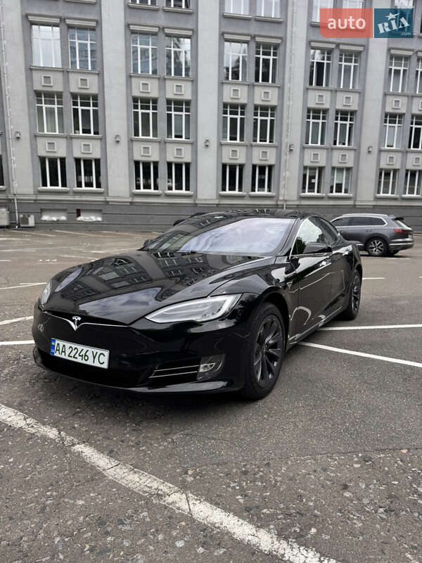 Tesla-10