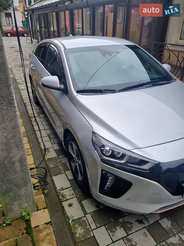 Hyundai-10