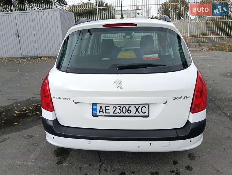 Peugeot 308 2011