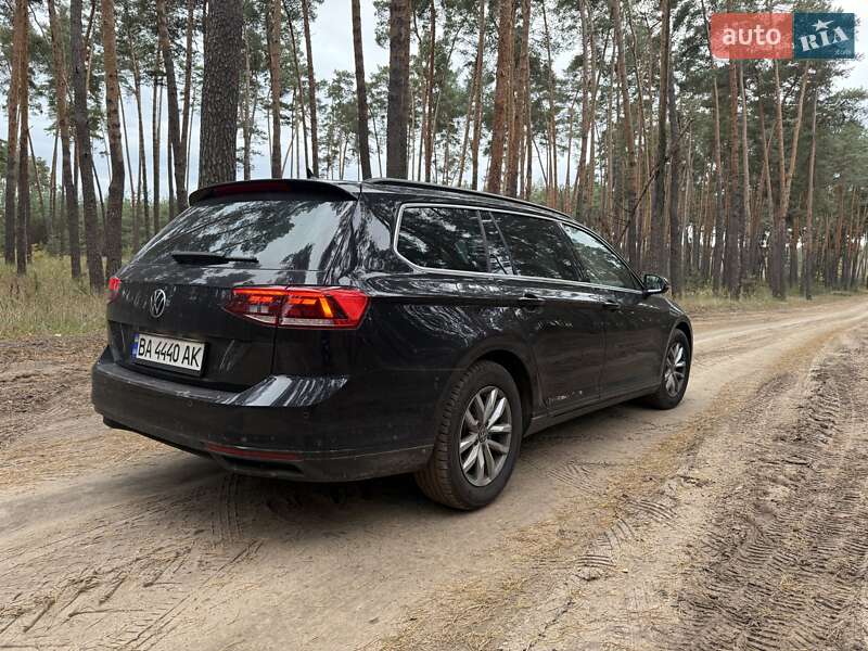 Volkswagen Passat 2023