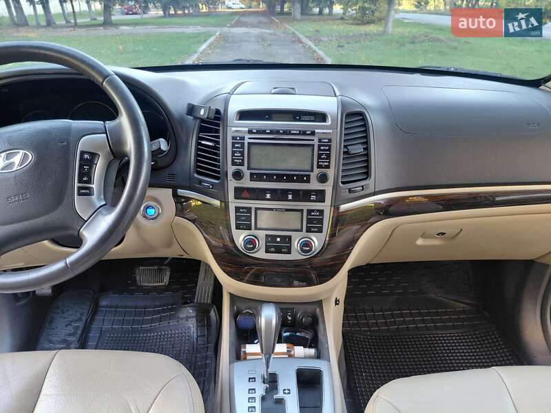 Hyundai Santa FE 2011