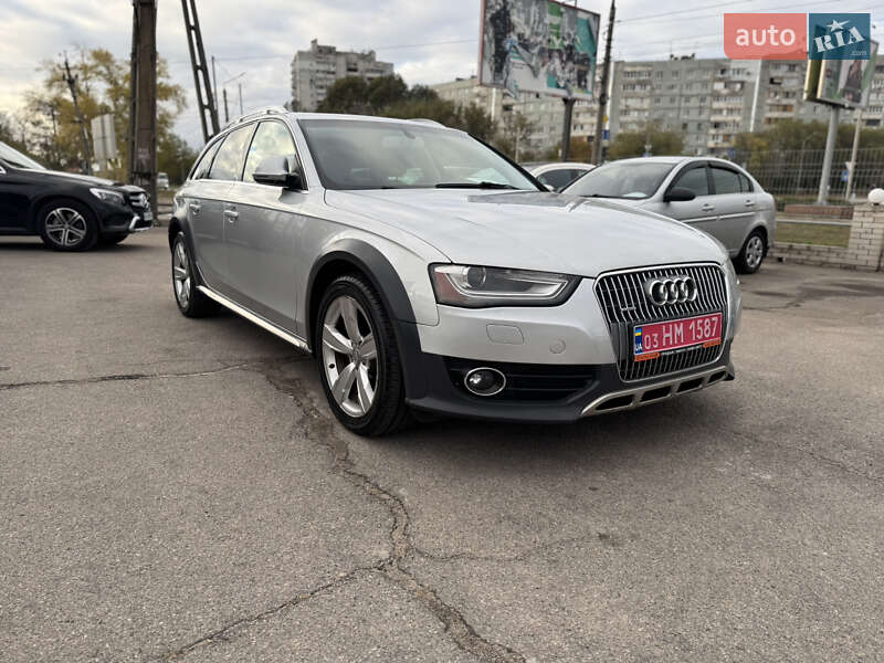 Audi-22