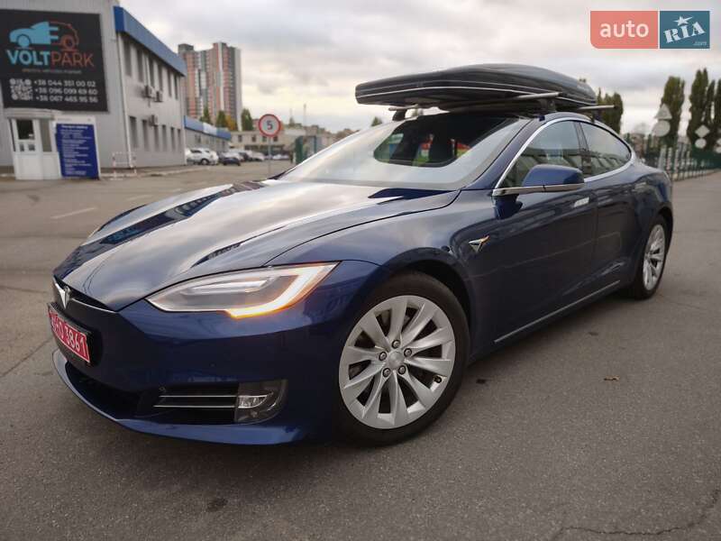 Tesla Model S 2017