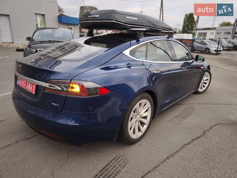 Tesla Model S 2017