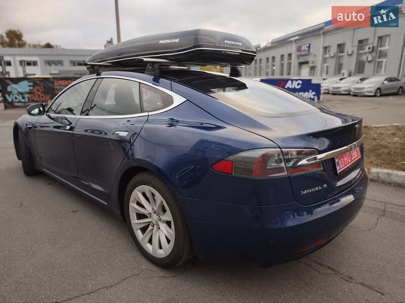 Tesla Model S 2017