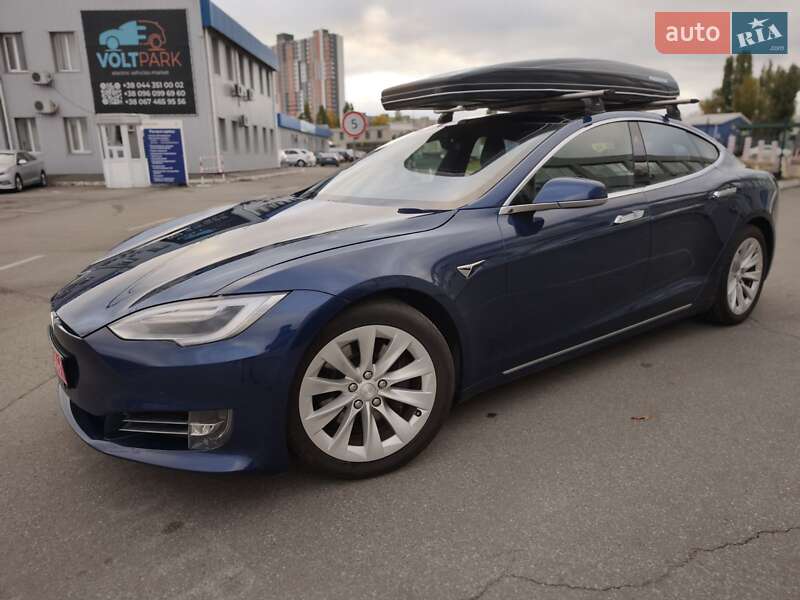 Tesla Model S 2017