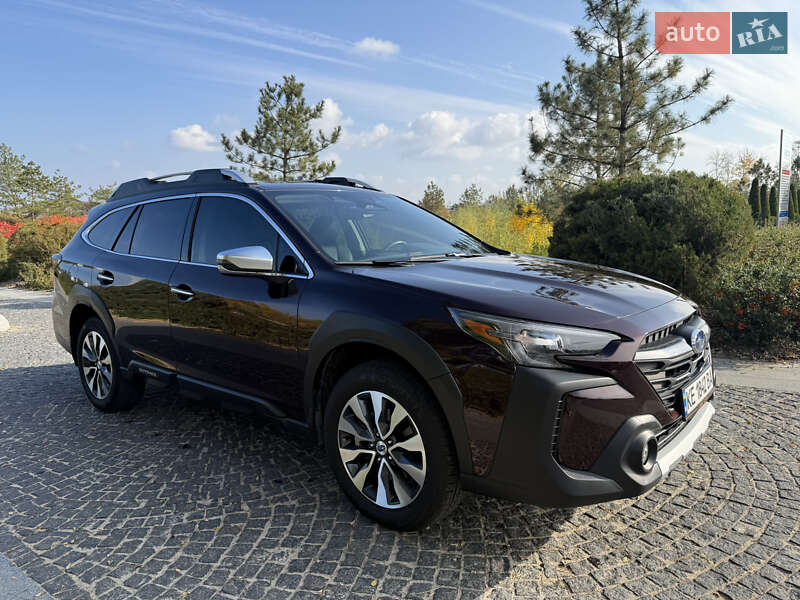 Subaru Outback 2023