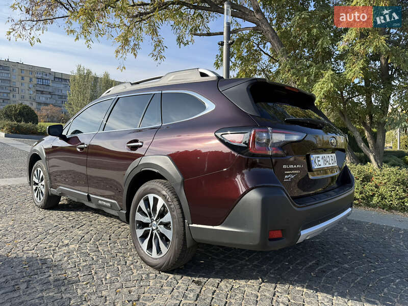 Subaru Outback 2023
