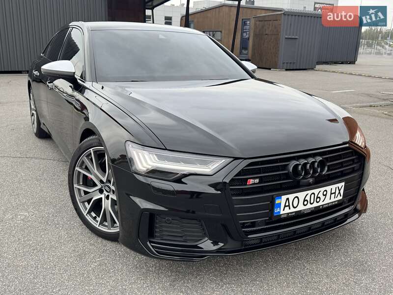 Audi-57