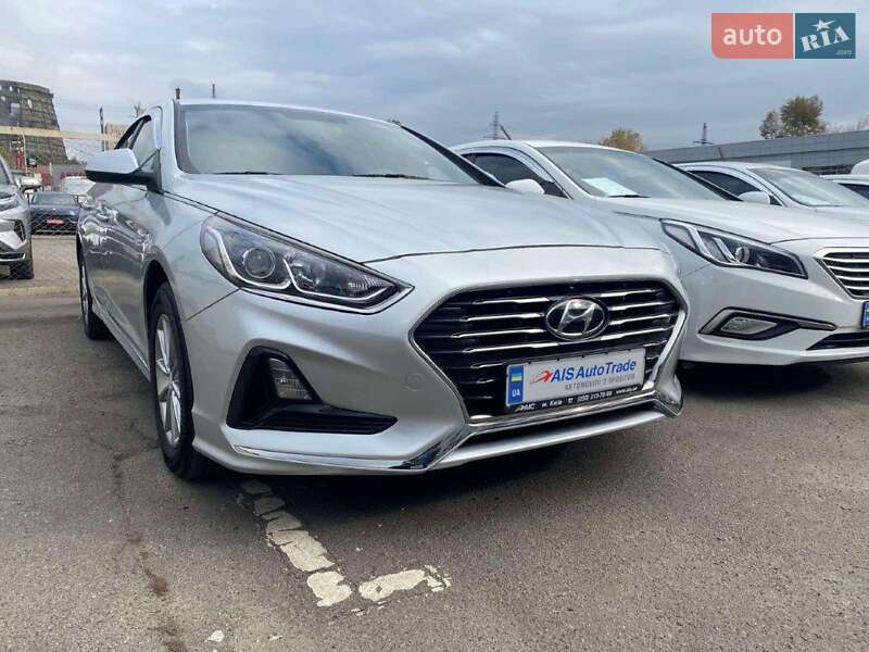 Hyundai-1