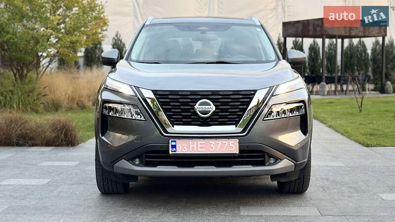 Nissan-6