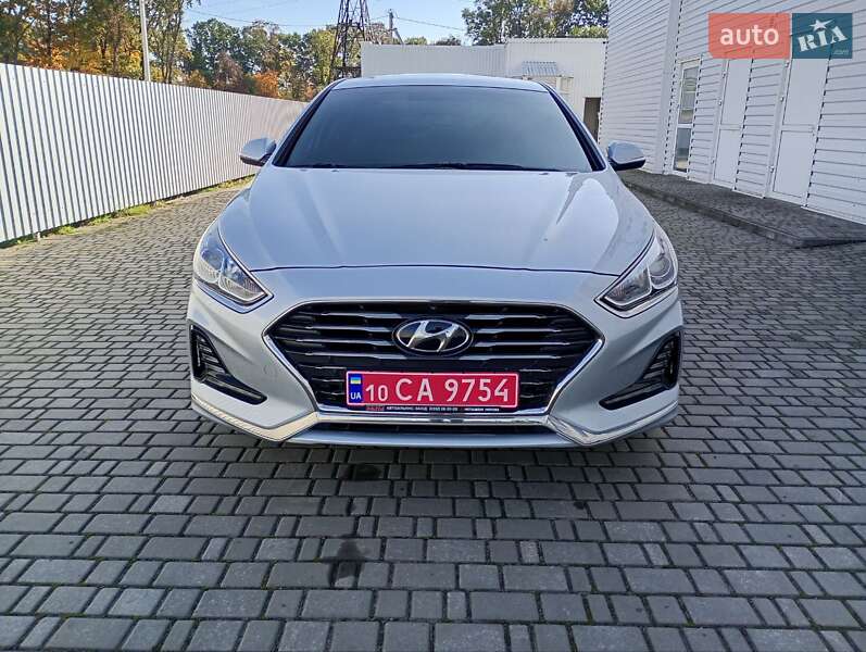 Hyundai-40