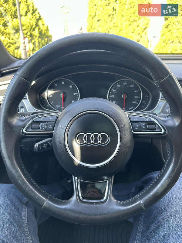 Audi-4
