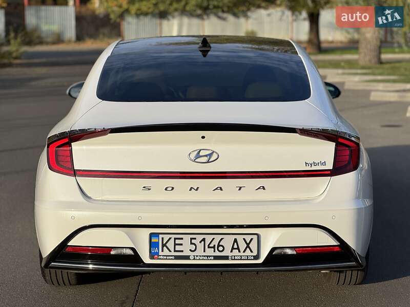 Hyundai-9