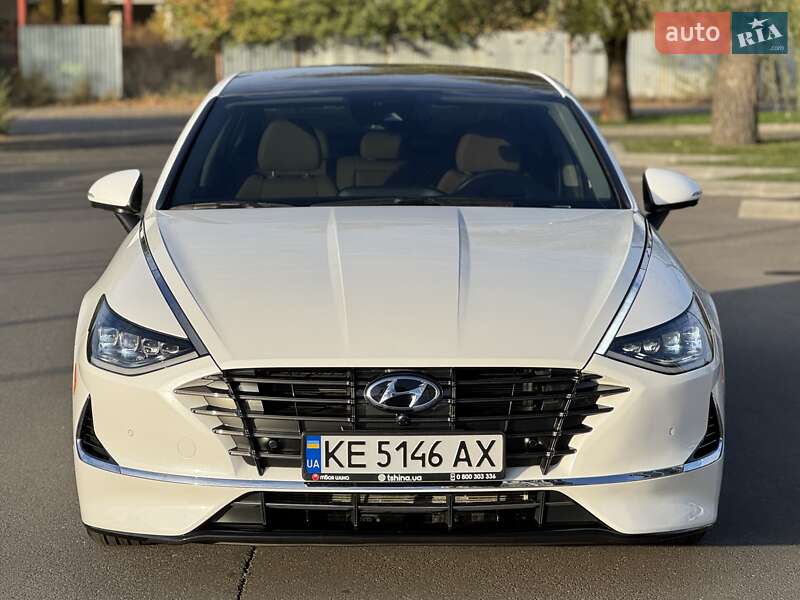 Hyundai-41