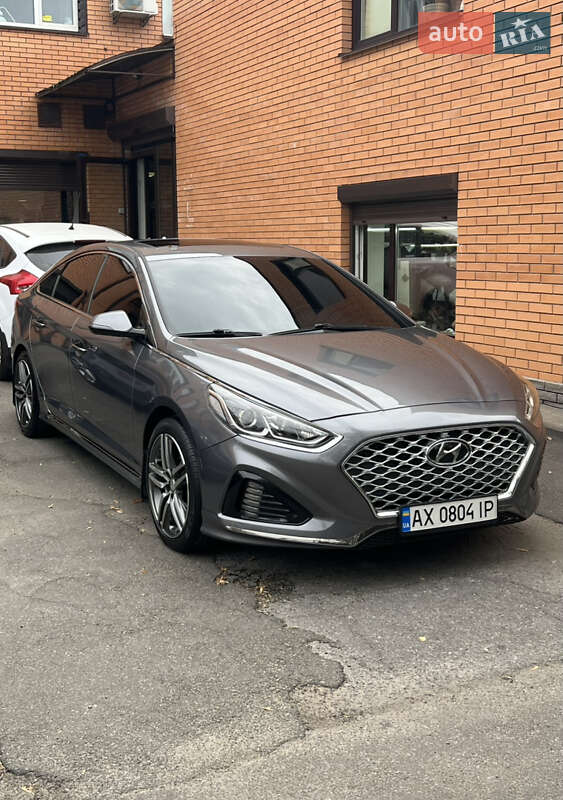 Hyundai-12
