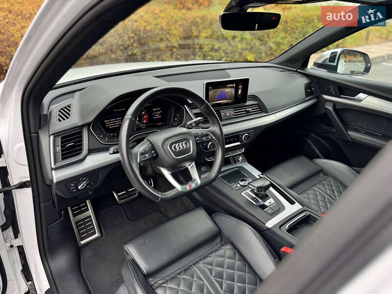 Audi-6
