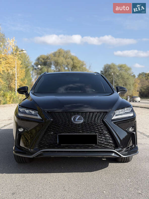 Lexus-2