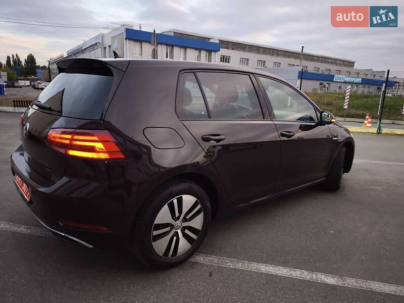 Volkswagen e-Golf 2018