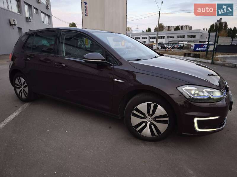 Volkswagen e-Golf 2018