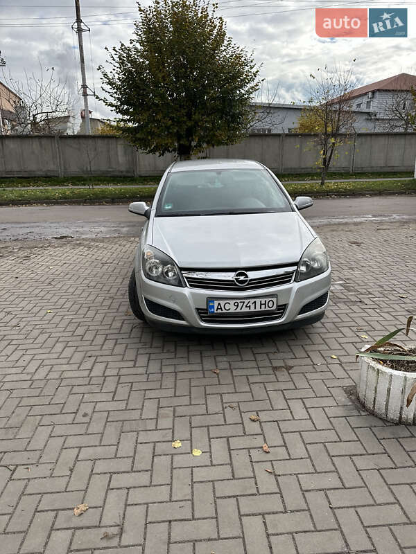 Opel-8