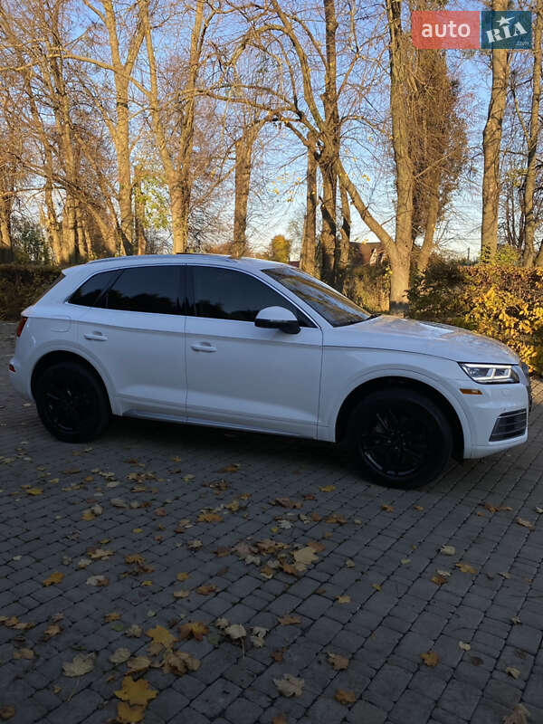 Audi-32