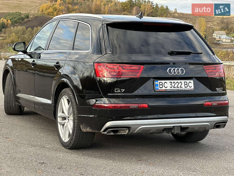 Audi Q7 2017