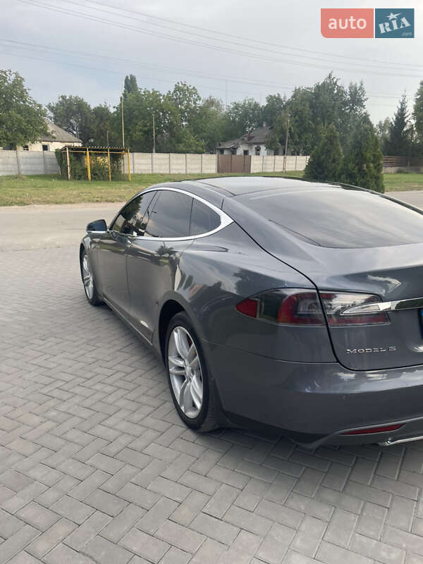 Tesla-7