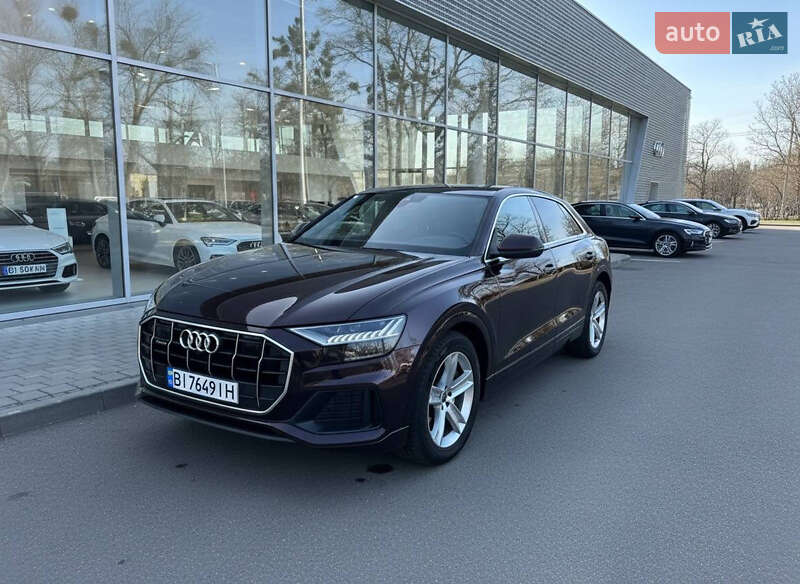 Audi-25