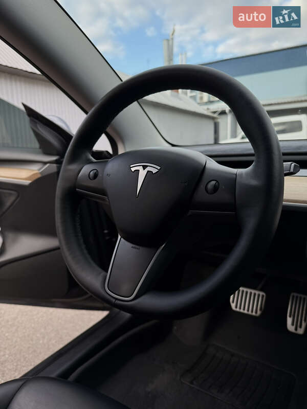 Tesla-6