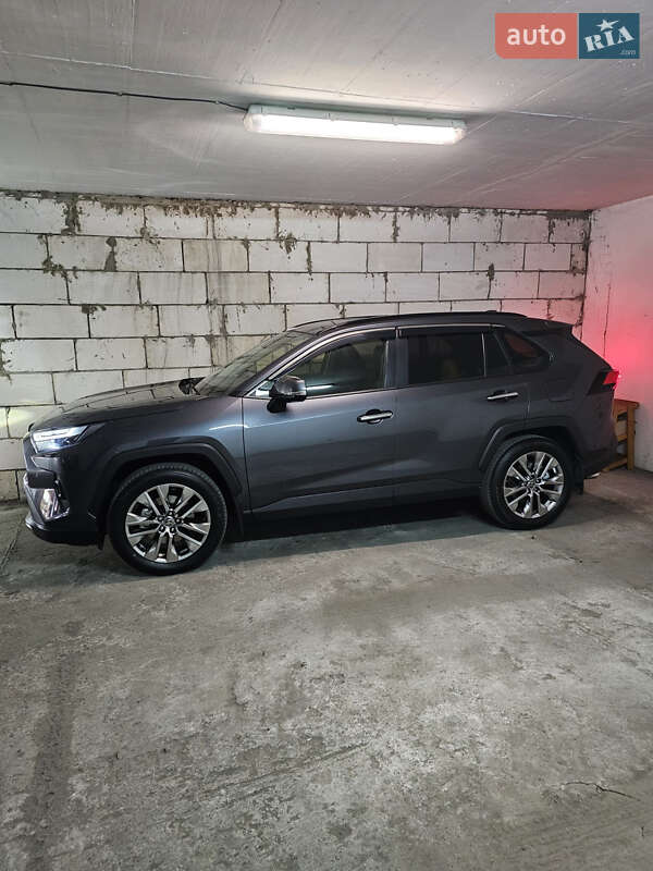 Toyota RAV4 2023
